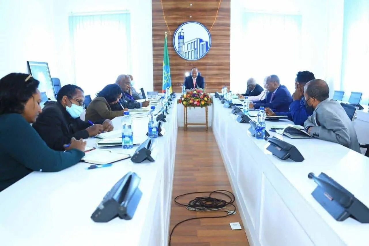 HoPR Speaker meets Dialogue Commisioners