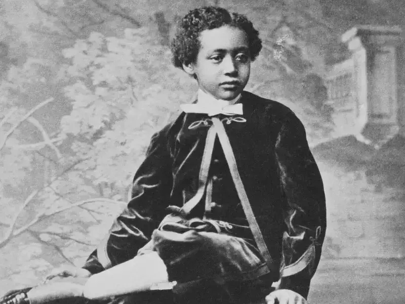 At the age of 18, Prince Alemayehu died from pleurisy.